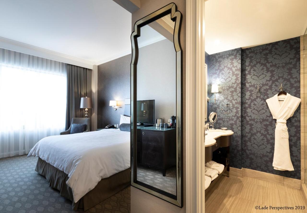 La Banque Hotel Homewood Extérieur photo