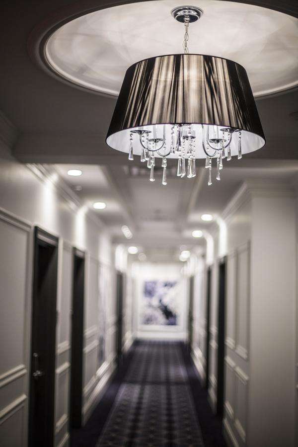 La Banque Hotel Homewood Extérieur photo