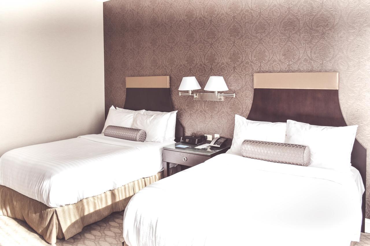 La Banque Hotel Homewood Extérieur photo